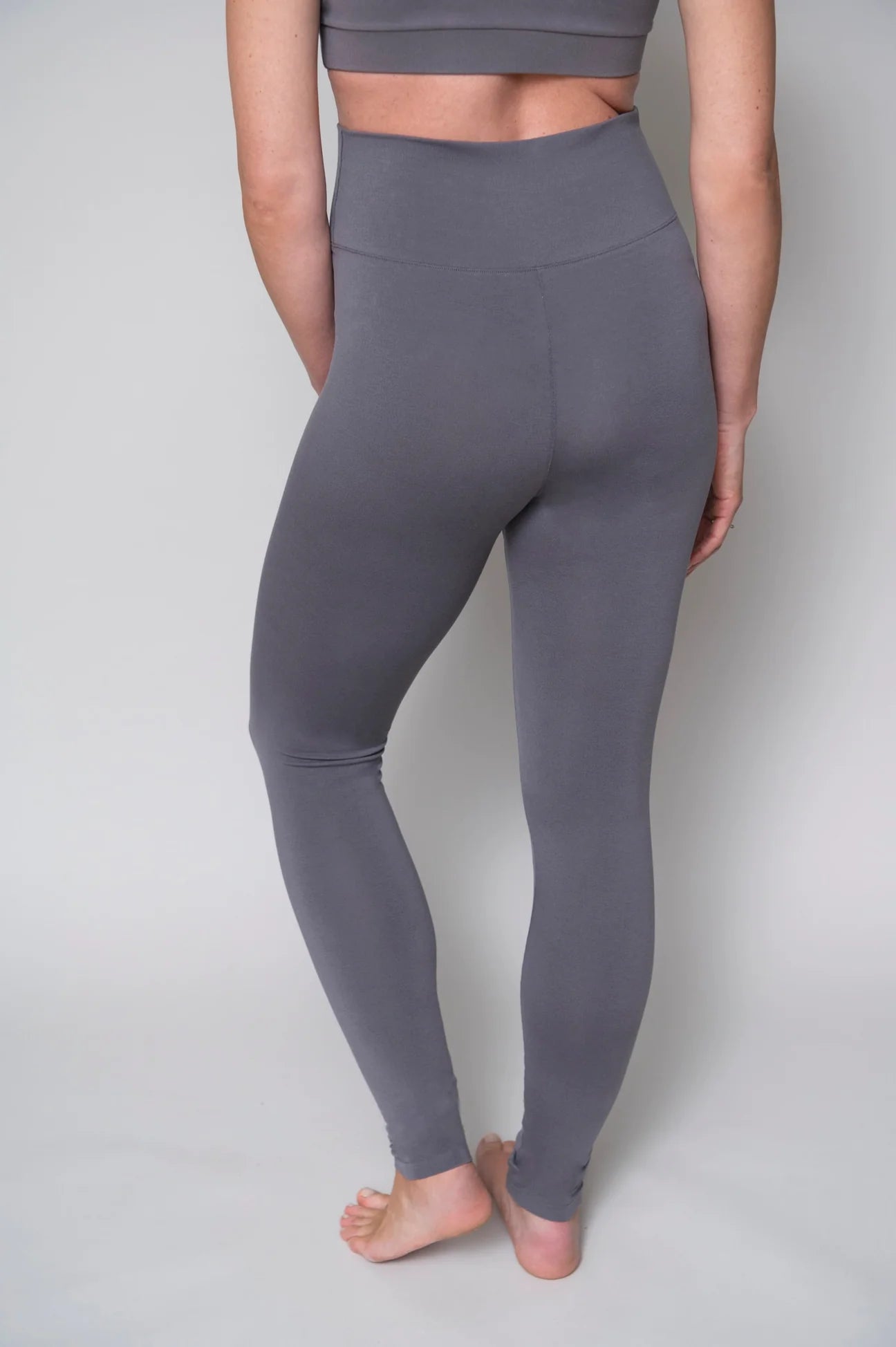 Pantalón de yoga ajustado de algodón orgánico