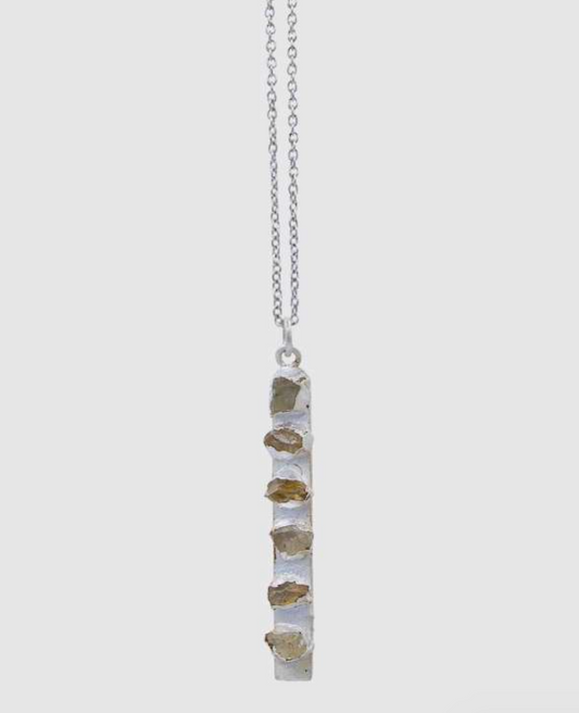 COLLIER KAIRE WHITE