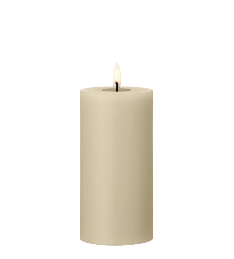 LED pillar candle medium